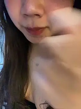 Hotellinh12 online show from 02-07-26, 04:11