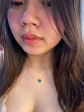 Hotellinh12 online show from 03-25-26, 07:47