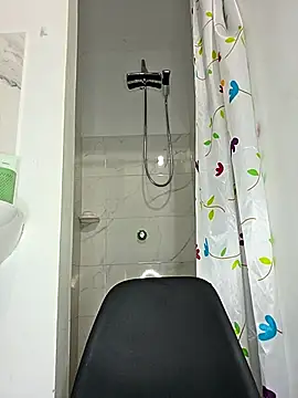 Watagatapitusberry1 online show from 11-14-25, 01:15