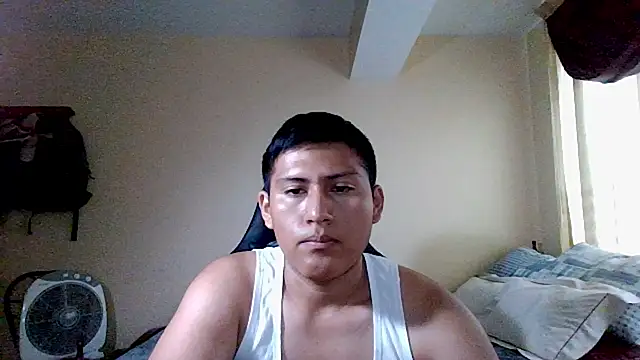 Snapshot of JoshuaTls08 chatting on 02-19-25, 12:44 JoshuaTls08 online show from 02-19-25, 12:44
