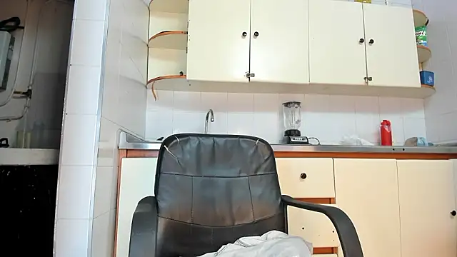 Snapshot of SofiAndNicol chatting on 03-02-26, 11:06 SofiAndNicol online show from 03-02-26, 11:06