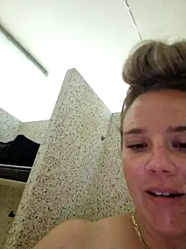 Off the Lesh online show from 01-14-26, 05:13