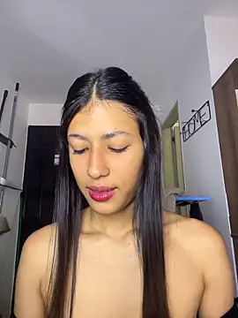 Snapshot of Valentinabaker chatting on 04-25-26, 03:31 Valentinabaker online show from 04-25-26, 03:31