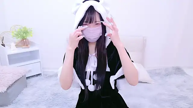 Snapshot of Suzu_ch_xx chatting on 12-26-24, 09:37 Suzu ch xx online show from 12-26-24, 09:37