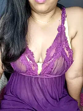 Snapshot of Loveshash1 chatting on 07-14-26, 05:34 Loveshash1 online show from 07-14-26, 05:34