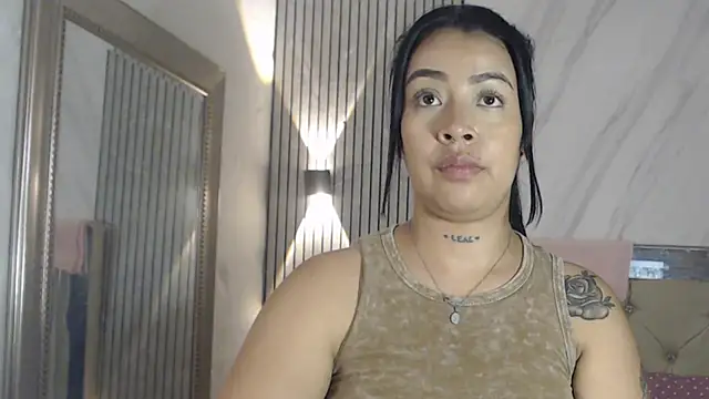Snapshot of salome__hills1 chatting on 05-30-26, 10:07 salome hills1 online show from 05-30-26, 10:07