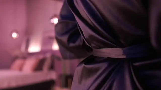 IzzyWild online show from 02-02-26, 11:09