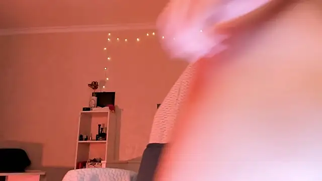 Britney Ross online show from 12-01-25, 03:33