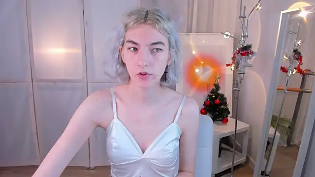 Snapshot of Mia_Cheers chatting on 12-27-24, 01:28 Mia Cheers online show from 12-27-24, 01:28