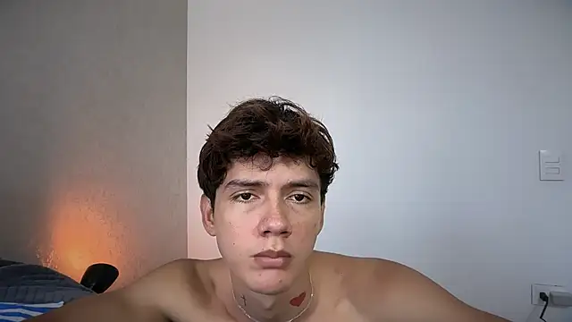 Snapshot of badboy_one_ chatting on 05-30-26, 03:20 badboy one online show from 05-30-26, 03:20