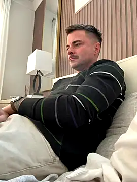 Snapshot of tennesseelads chatting on 11-06-25, 07:04 tennesseelads online show from 11-06-25, 07:04