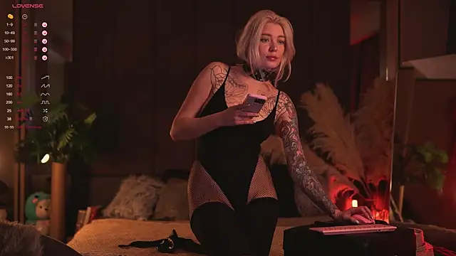 LinaKinky online show from 12-09-24, 09:06