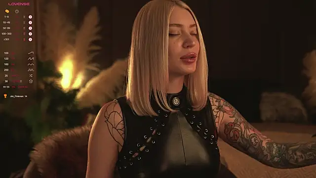 LinaKinky online show from 01-25-25, 11:34