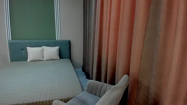 Snapshot of Amanda_Goodwin_ chatting on 07-02-26, 03:18 Amanda Goodwin online show from 07-02-26, 03:18