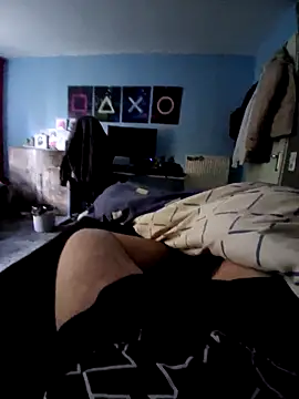 Snapshot of joel43278 chatting on 10-21-25, 02:51 joel43278 online show from 10-21-25, 02:51