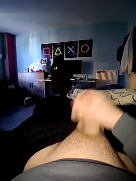 Snapshot of joel43278 chatting on 11-08-25, 11:32 joel43278 online show from 11-08-25, 11:32