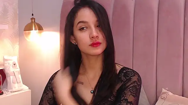 Snapshot of LeenaBrown chatting on 03-07-26, 12:35 LeenaBrown online show from 03-07-26, 12:35