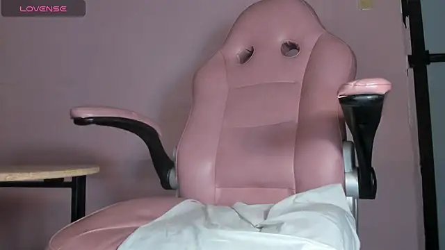 Lissalittlee online show from 02-07-25, 10:52