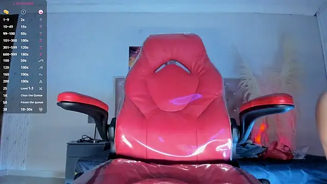 Lissalittlee online show from 12-18-25, 08:04