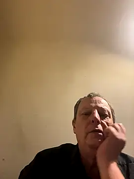 Snapshot of chubbybear2cum chatting on 11-15-25, 05:38 chubbybear2cum online show from 11-15-25, 05:38