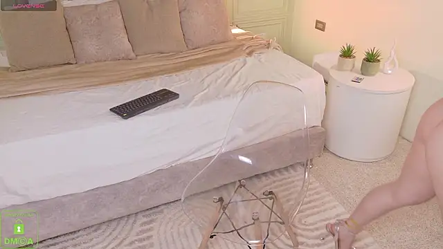  Miss Kimm online show from 02-14-26, 01:08