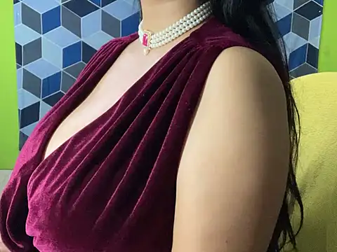 Aishwarya 101  online show from 02-04-25, 06:14