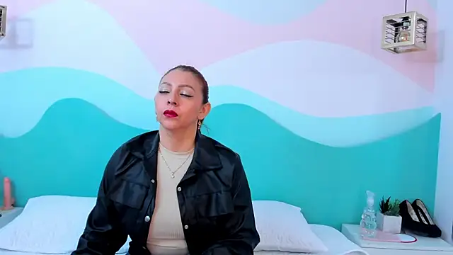 Snapshot of _Addic_ chatting on 09-25-25, 03:38 Addic online show from 09-25-25, 03:38