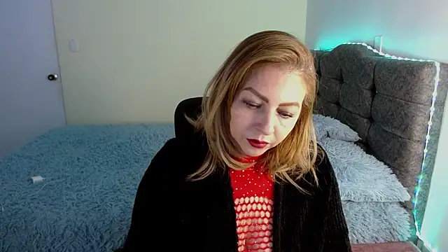 Snapshot of _Addic_ chatting on 03-06-26, 01:40 Addic online show from 03-06-26, 01:40