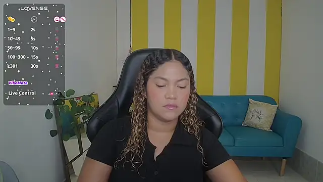 Cristal War online show from 10-22-25, 11:04