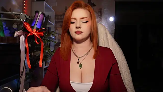 Chriss Fox online show from 02-25-25, 03:16