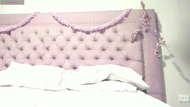 Snapshot of mitsu_ky chatting on 03-05-25, 04:34 mitsu ky online show from 03-05-25, 04:34