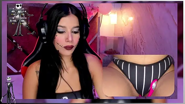 SweetieCloe  online show from 10-14-25, 09:04