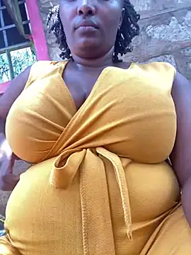 Snapshot of Naughty-sonia2 chatting on 03-06-25, 09:36 Naughty-sonia2 online show from 03-06-25, 09:36