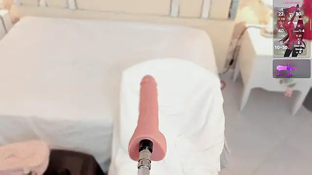 Miliaangeles online show from 12-19-25, 08:21