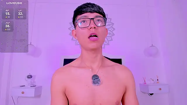 Snapshot of CodyTwink chatting on 02-02-26, 04:38 CodyTwink online show from 02-02-26, 04:38