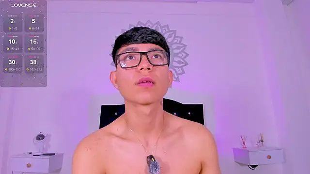 Snapshot of CodyTwink chatting on 02-18-26, 02:24 CodyTwink online show from 02-18-26, 02:24