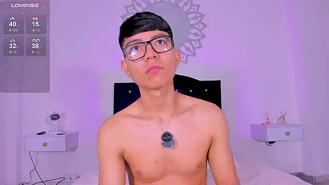 CodyTwink online show from 03-26-26, 01:06