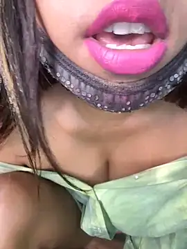 Cinderella-98 online show from 01-27-25, 03:04