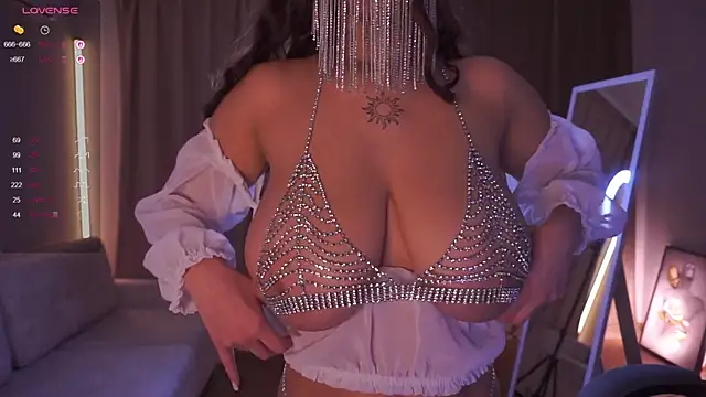 AnuricBriny online show from 10-27-25, 09:30