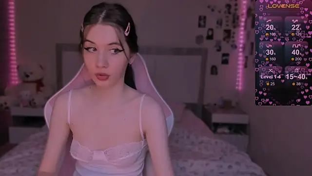 CoddleWeeper  online show from 12-12-24, 02:22