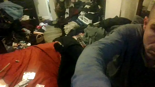 Snapshot of robeaulieu02 chatting on 02-14-26, 08:11 robeaulieu02 online show from 02-14-26, 08:11