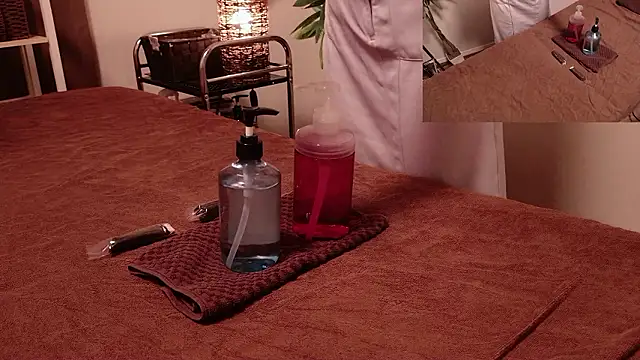 ManaMi-maru online show from 10-12-25, 12:37