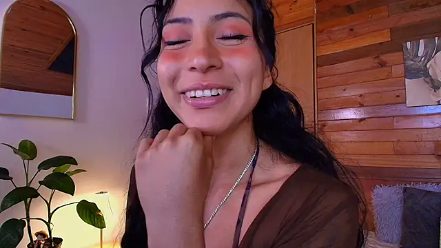 Snapshot of amber_curly chatting on 08-04-26, 09:50 amber curly online show from 08-04-26, 09:50