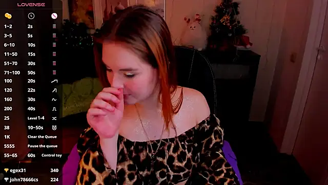 BellaTorne  online show from 01-03-25, 06:03