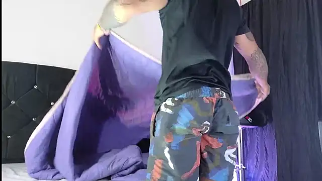 john cartter1 online show from 10-22-25, 11:10