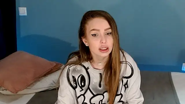 Snapshot of AnnaMaee chatting on 01-13-25, 11:38 AnnaMaee online show from 01-13-25, 11:38