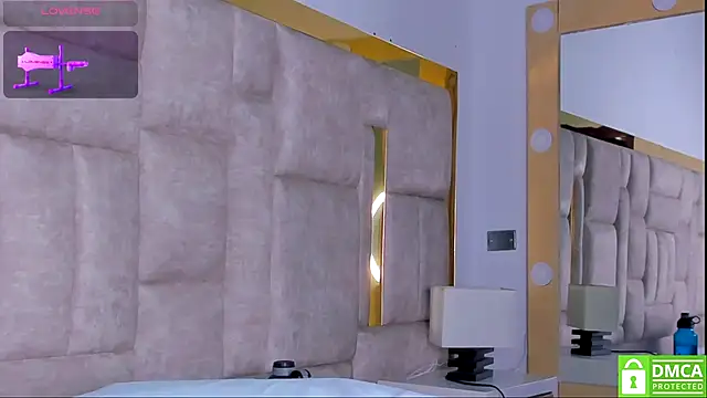 Eris Rose online show from 11-18-25, 08:13