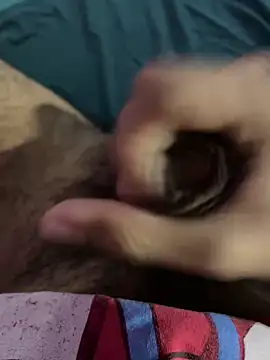 Snapshot of andresavsosa chatting on 01-12-25, 05:03 andresavsosa online show from 01-12-25, 05:03