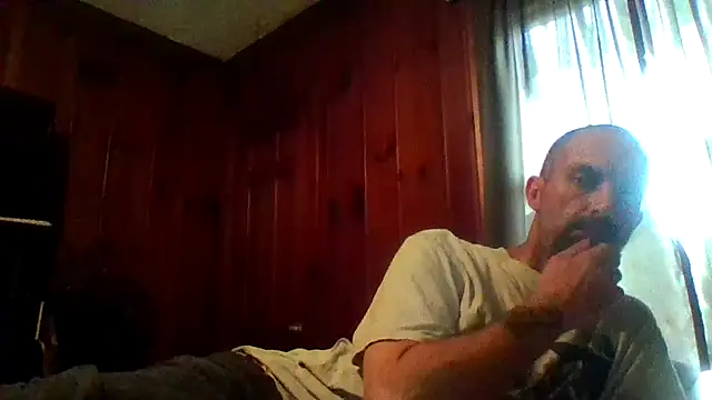 Snapshot of ryan100craige chatting on 06-26-26, 08:02 ryan100craige online show from 06-26-26, 08:02