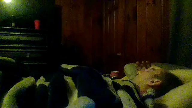 Snapshot of ryan100craige chatting on 07-11-26, 08:39 ryan100craige online show from 07-11-26, 08:39
